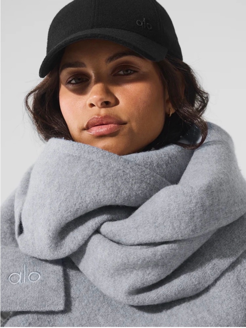 Alo Cozy Grey merino wool oversized scarf brand new